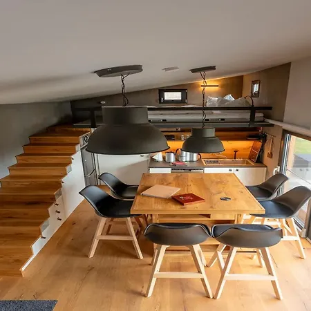 Apartment Tiny House Near Dresden *